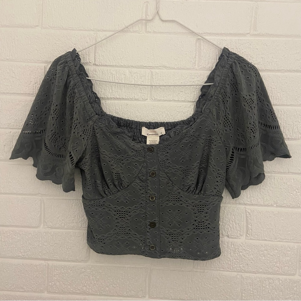 Urban Romantics Small Lace Bodice Style Cropped Top In Slate Gray Eyelets